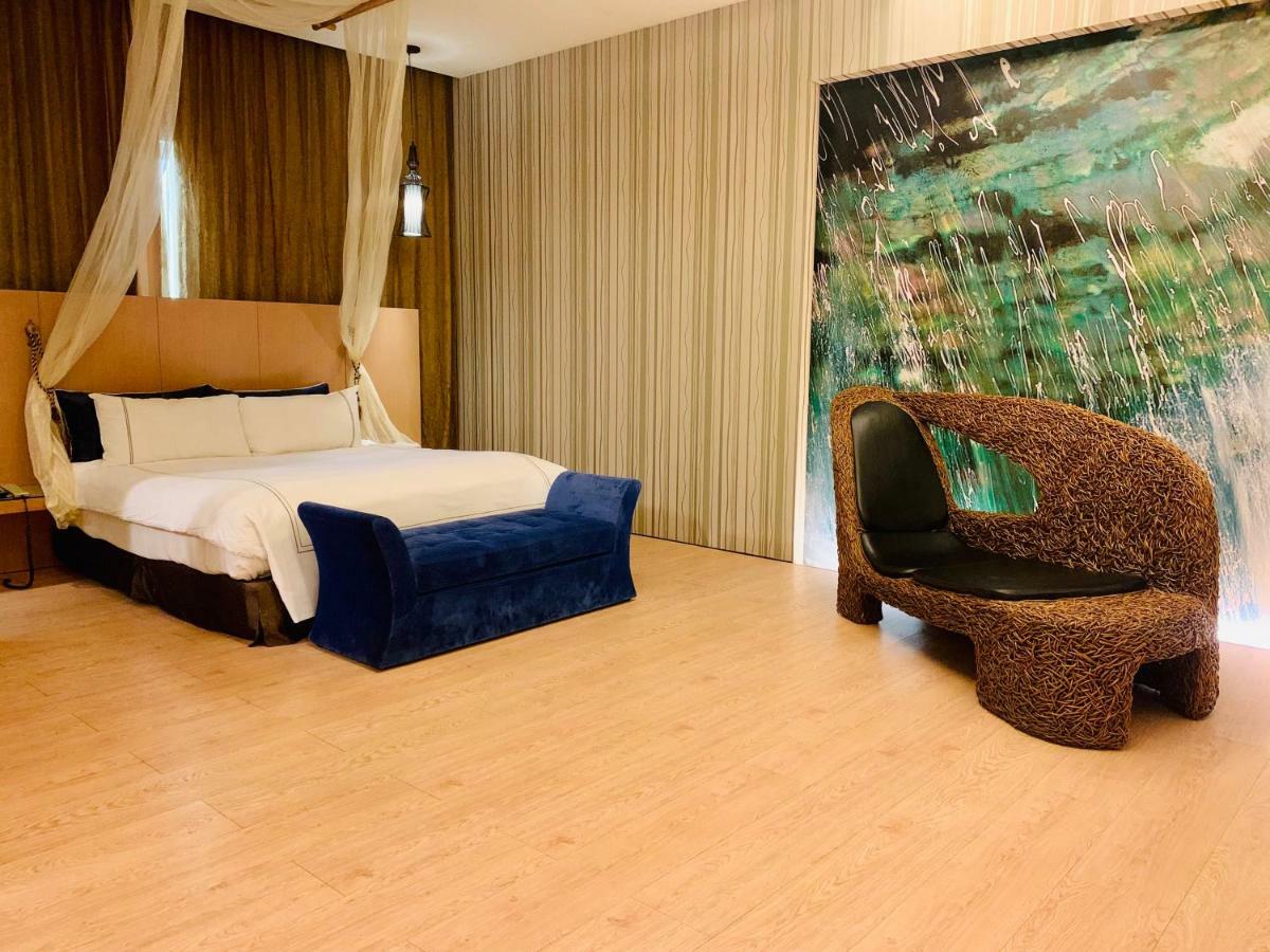 Her Home Spa Motel Chiayi Dış mekan fotoğraf